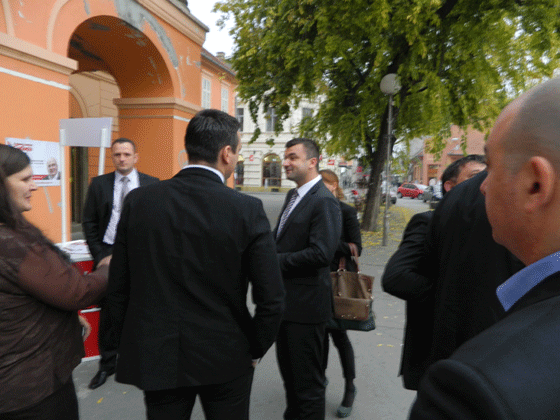 Основан Градски одбор Јединствене Србије у Сомбору Основан Градски одбор Јединствене Србије у Сомбору